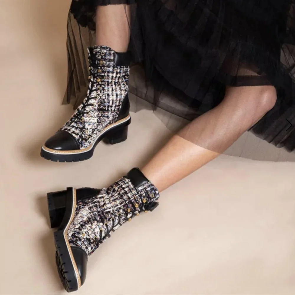 Tory Burch Miller Lug Sole Leather and Tweed size Lace Up Boot 9